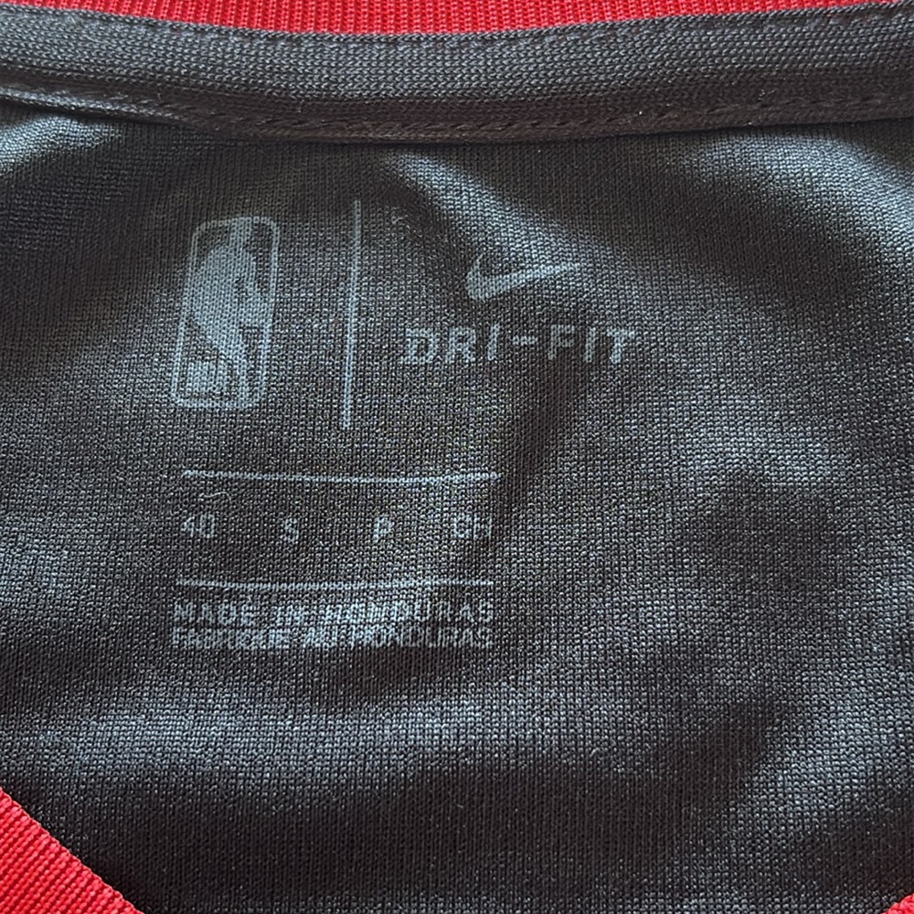 Nike NBA • Houston Rockets #4 PJ Tucker Jersey - Picture 8 of 9